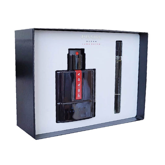 Prada Luna Rossa Ocean Eau de Toilette 50ml + Travel Spray EDT 10 ml Set Kopfnoten: Bergamotte, Rosa Pfeffer, Artemisia Herznoten: Iris-Noten, Lavendel, Safran-Akkord Basisnoten: Vetiver, Moschus, Patchouli EAN: 3614273874397   