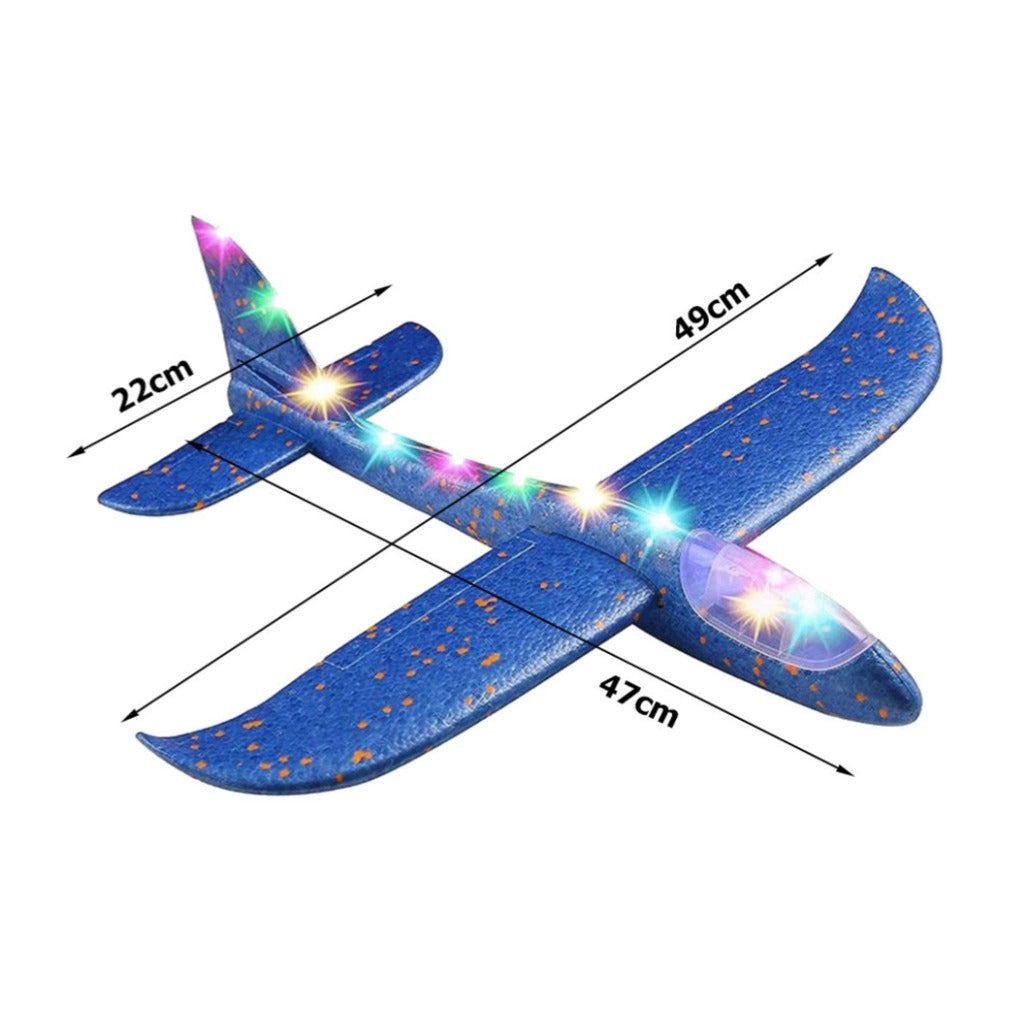 LED Wurfgleiter Styroporflieger 47 cm – leuchtendes Flugzeug Spielzeug für Kinder, rot, Indoor & Outdoor – Bild 2