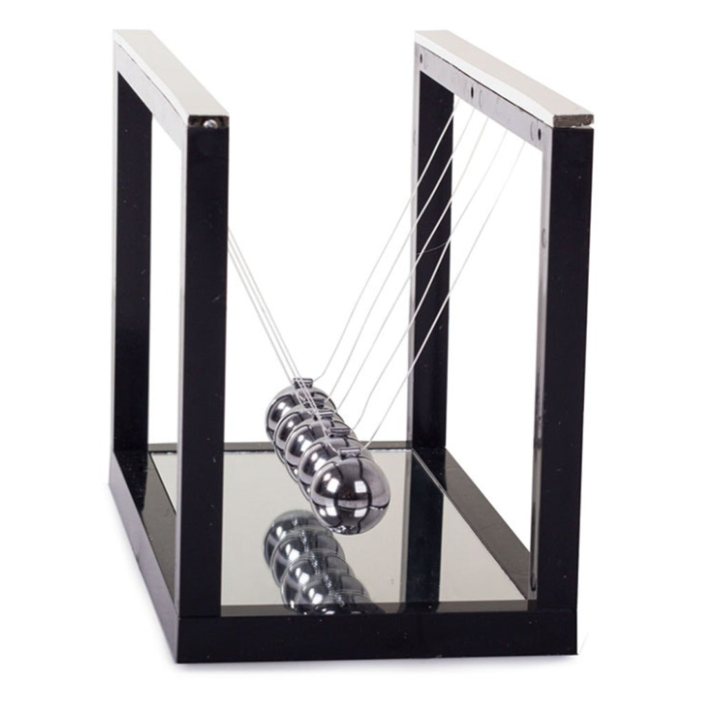 Newton Pendel mit Spiegel – Newtons Wiege mit 5 Kugeln, Schreibtisch-Deko, Sockel 20x11 cm – Bild 6